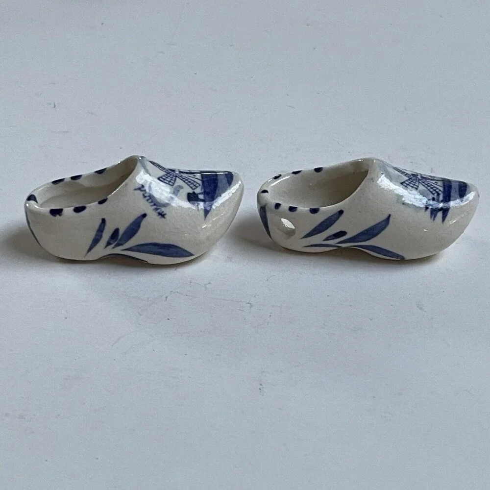 Delft Blue Holland Souvenir Miniature Dutch Porcelain Clogs Shoes Home Decor